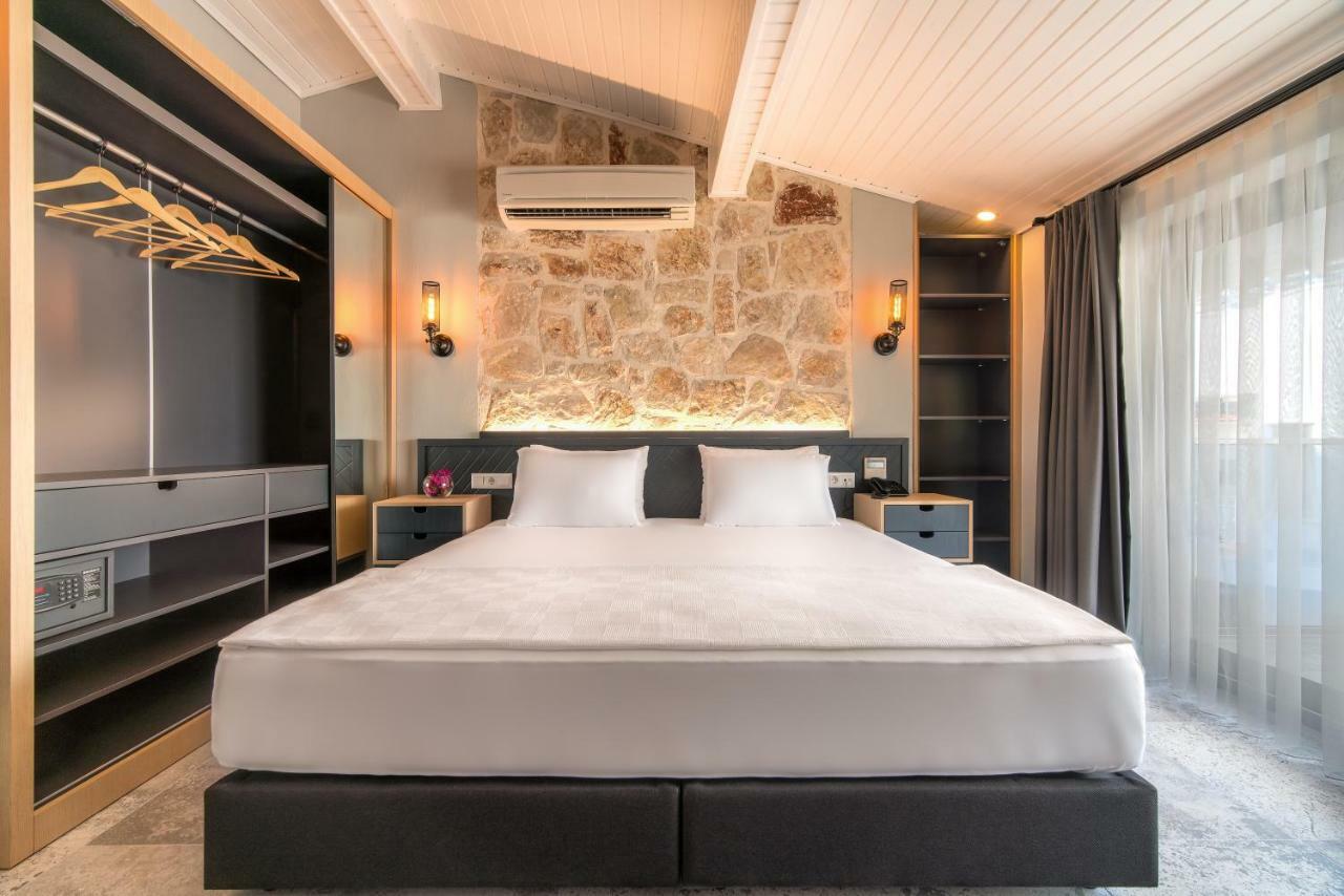 Isola 12 Hotel 카스 외부 사진